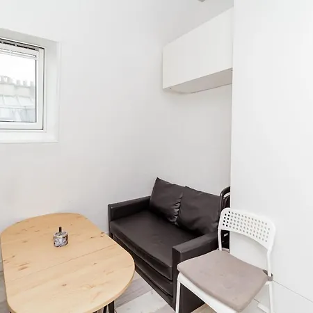 Appartement Charming 10 Sqm For 3 In Paris Parijs